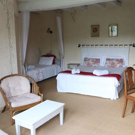 Chambres D'Hotes Du Noisillet Cinais Kültér fotó